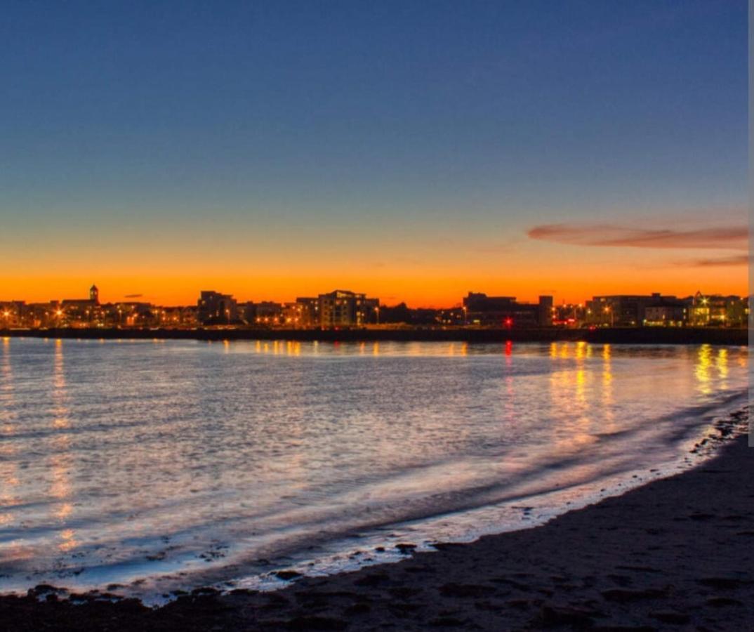 Salthill Village 3 Bed Apartment Galway Zewnętrze zdjęcie
